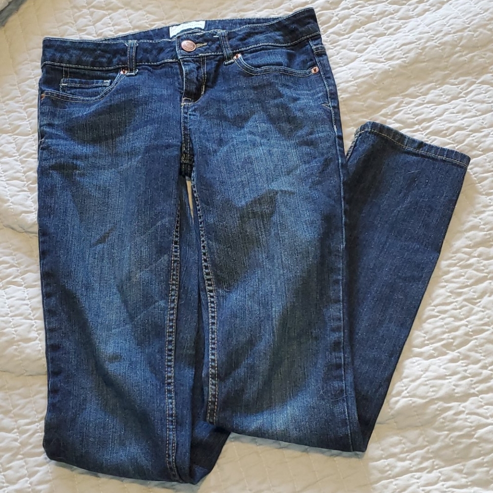Aeropostale skinny jeans.